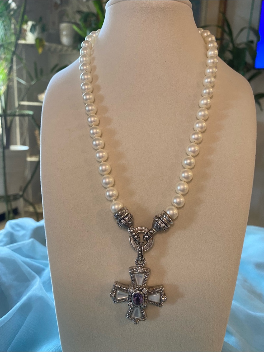 JUDITH RIPKA STERLING SILVER PEARL AND AMETHYST CROSS NECKLACE